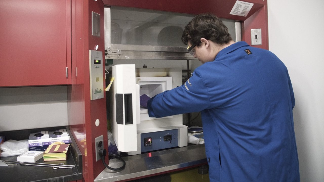 Materials Sample Prep Lab
